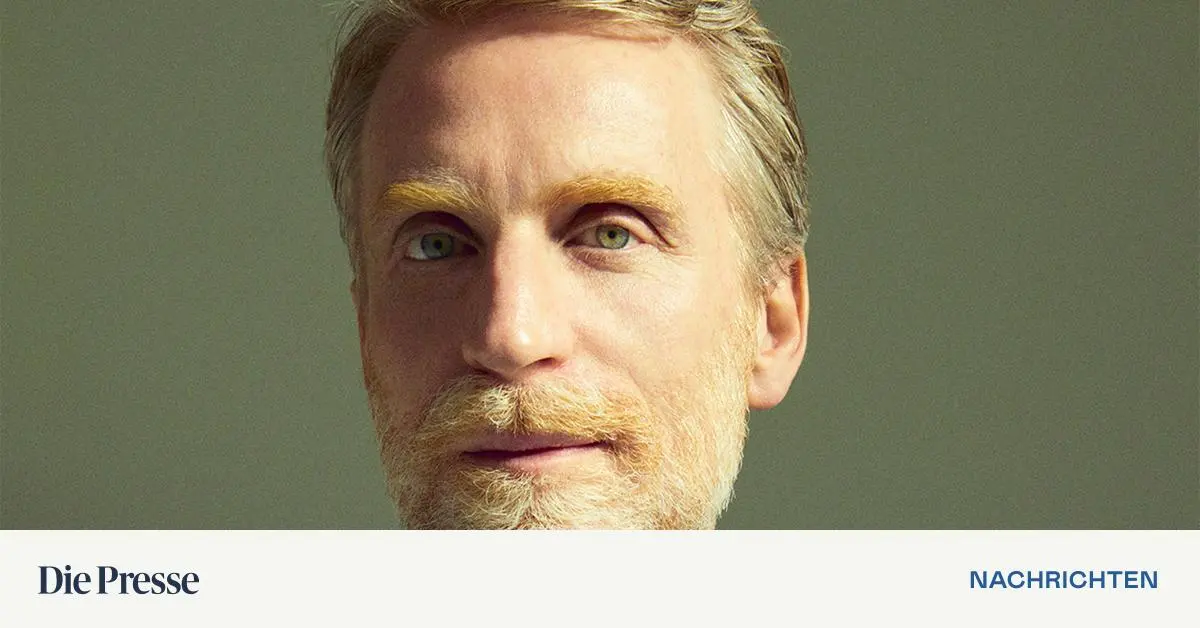 Bally ernennt Simone Bellotti zum Design Director